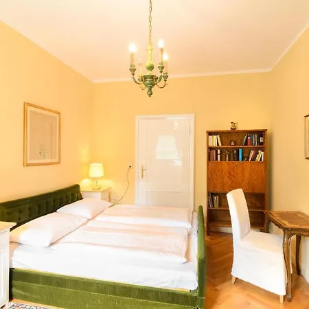 贝伦斯别墅公寓 公寓 巴德加斯坦